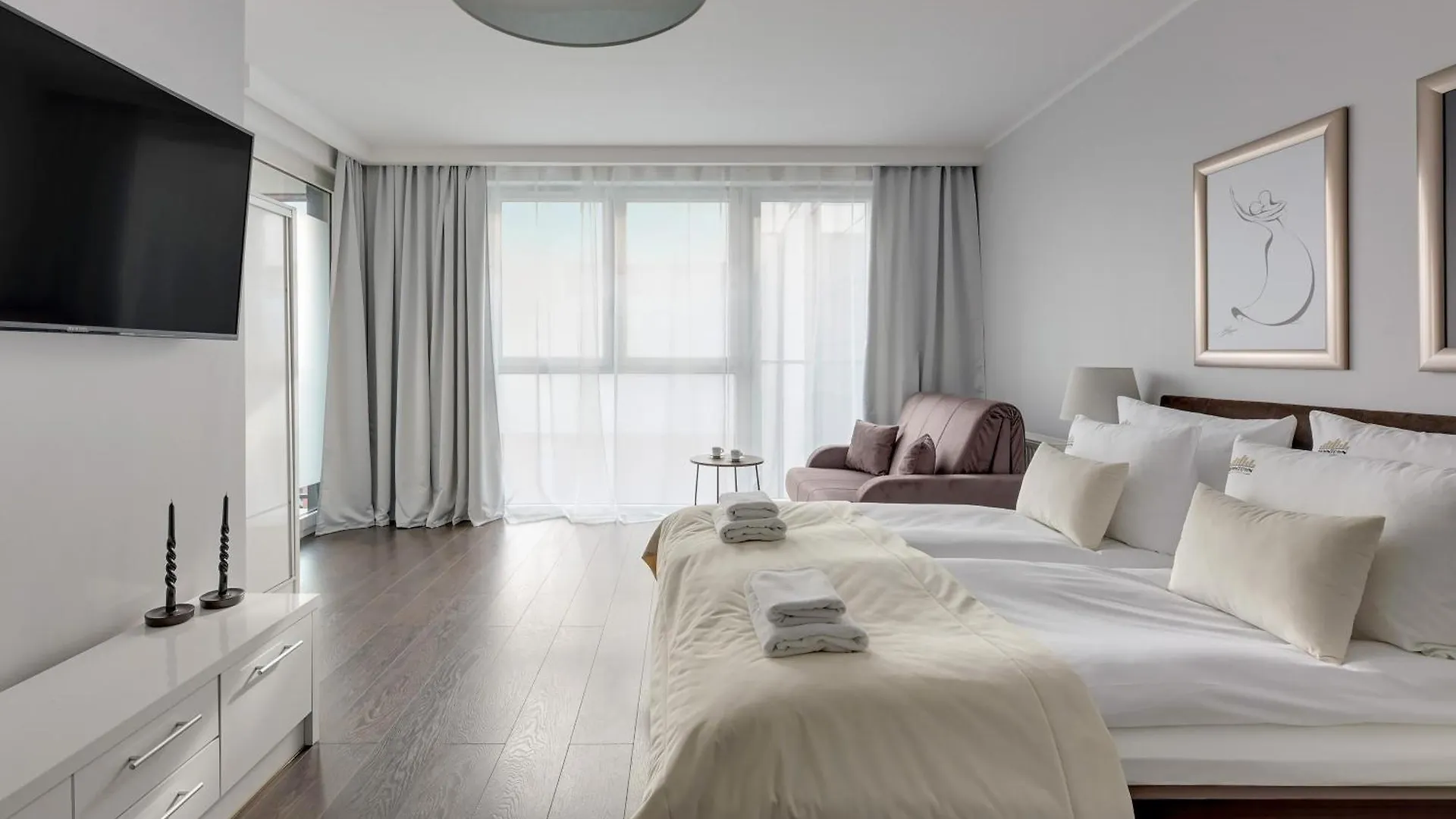 Scala Apartments City Center & Parking By Downtown Apartments Gdańsk