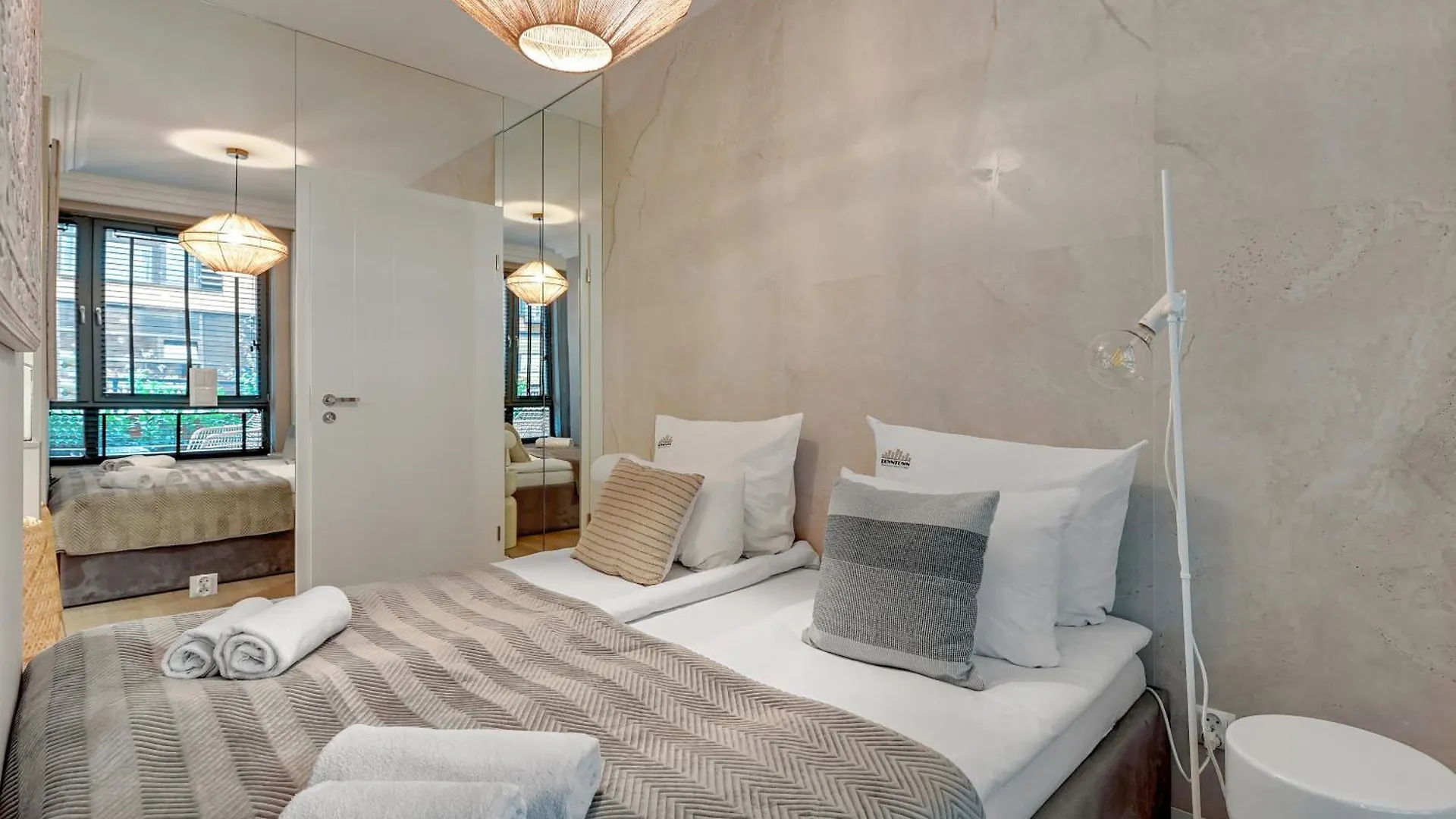 Scala Apartments City Center & Parking By Downtown Apartments Danzig 0*,  Polen