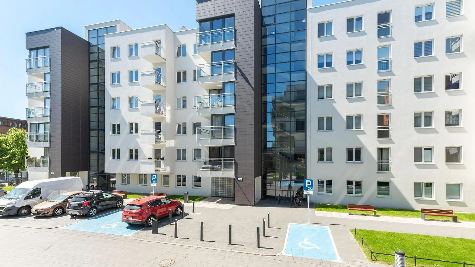 Scala Apartments City Center & Parking By Downtown Apartments Danzig 0*,  Polen