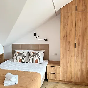 Dmk Oak Near Warsaw-modlin Airport , Nowy Dwór Mazowiecki Polska